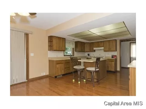 1803 Reading Rd, Springfield, IL 62703 photo 6