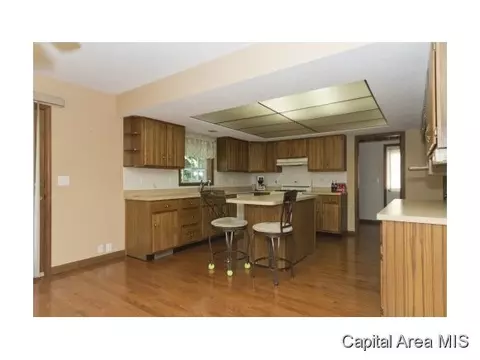 1803 Reading Rd, Springfield, IL 62703 photo 7