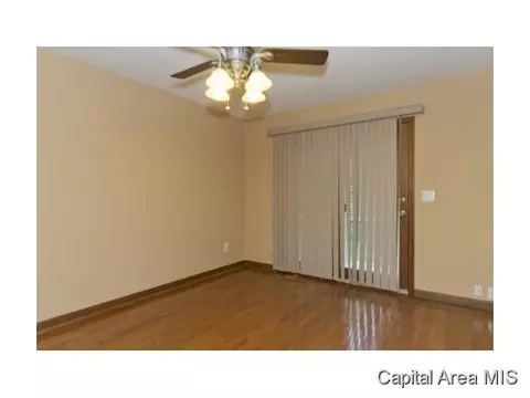 1803 Reading Rd, Springfield, IL 62703 photo 5