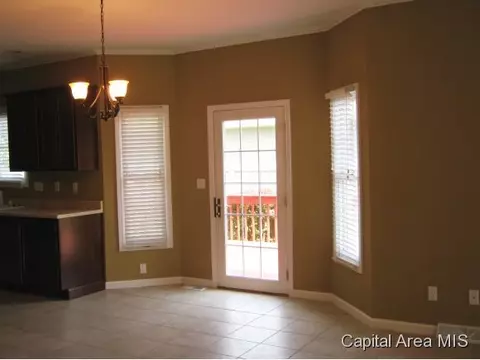 3709 Buckeye Dr, Springfield, IL 62707 photo 5