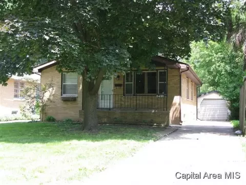 2432 S 04th, Springfield, IL 62703 photo 1