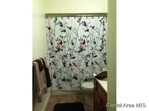 2073 Scarbrough, Springfield, IL 62702 photo 10