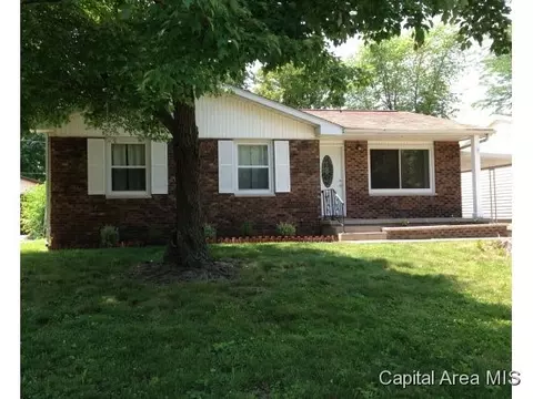 2073 Scarbrough, Springfield, IL 62702 photo 1