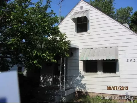 2437 S 5th, Springfield, IL 62703 photo 1