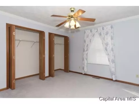 2211 Pond Mill Ct, Springfield, IL 62704 photo 13