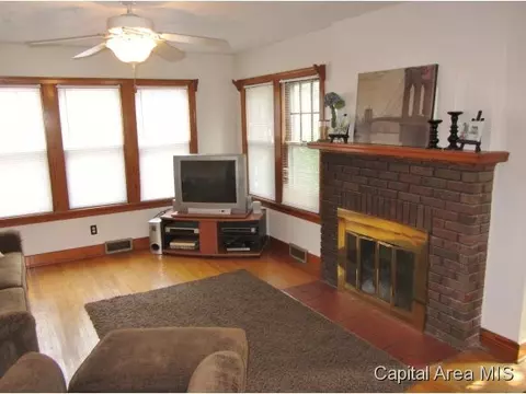 2237 S Lowell, Springfield, IL 62704 photo 4