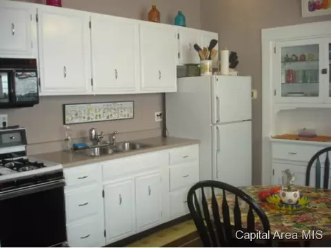 1421 S Spring St, Springfield, IL 62704 photo 6