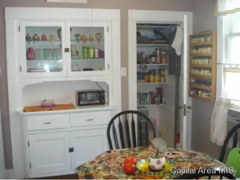 1421 S Spring St, Springfield, IL 62704 photo 7