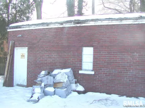 827 S 5th, Springfield, IL 62703 photo 1