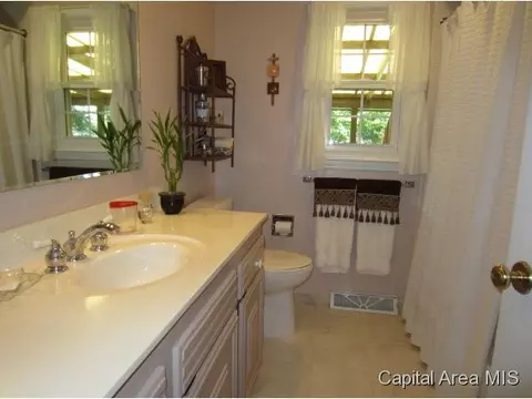 21 Belhaven, Springfield, IL 62704 photo 10