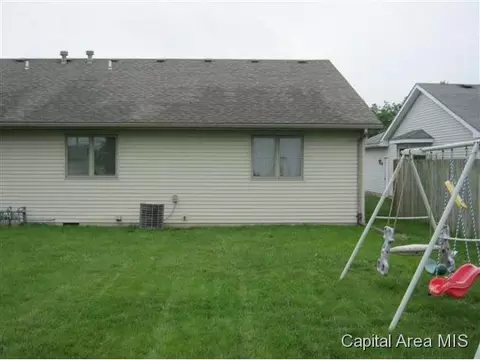 6315 Brent Dr, Springfield, IL 62712 photo 2