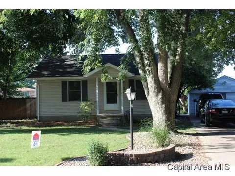 7 Evergreen Ct, Springfield, IL 62704 photo 3