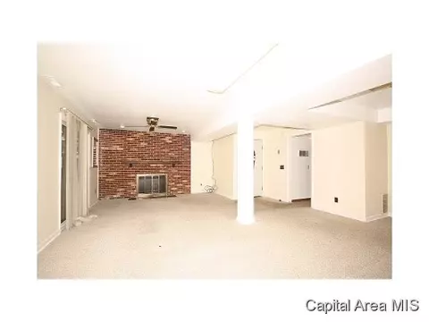 37 Drawbridge, Springfield, IL 62704 photo 2