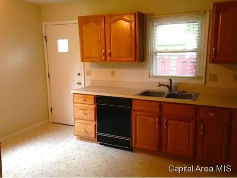 2047 Scarbrough Rd, Springfield, IL 62702 photo 13