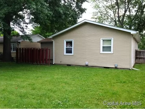 2047 Scarbrough Rd, Springfield, IL 62702 photo 8