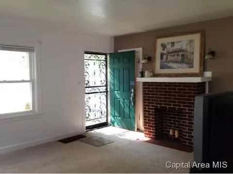 2460 S 5th, Springfield, IL 62703 photo 5
