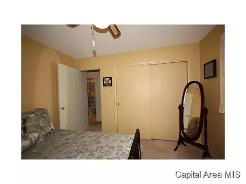 63 Radcliff, Springfield, IL 62703 photo 12
