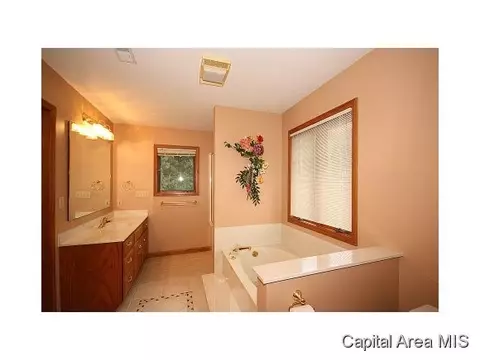 500 Appomattox Dr, Springfield, IL 62711 photo 18
