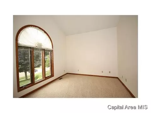 500 Appomattox Dr, Springfield, IL 62711 photo 12