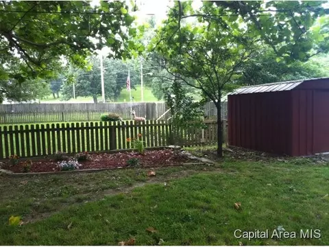 709 N Osburn Ave, Springfield, IL 62702 photo 23