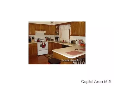 2504 Austin, Springfield, IL 62704 photo 5