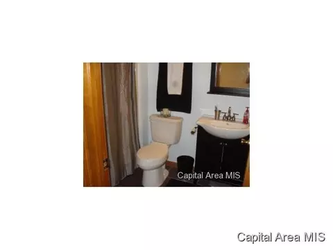2504 Austin, Springfield, IL 62704 photo 9