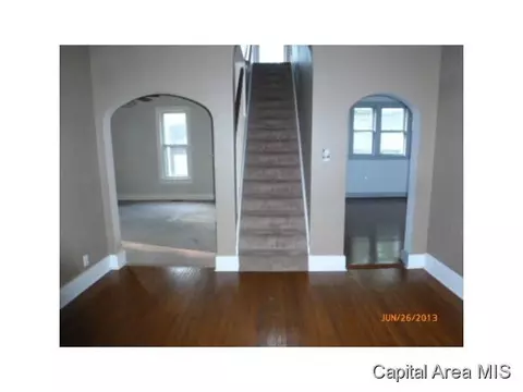1534 N 4th St, Springfield, IL 62702 photo 6