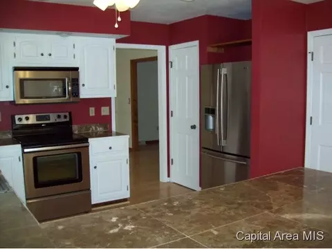 1508 Weston Pointe, Springfield, IL 62704 photo 3
