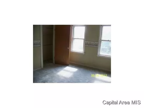 2021 S Spg, Springfield, IL 62704 photo 4