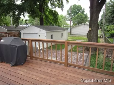2332 Holmes, Springfield, IL 62704 photo 12