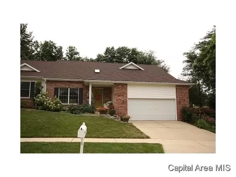 2554 Chapel Hl, Springfield, IL 62702 photo 1