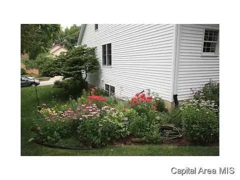 2554 Chapel Hl, Springfield, IL 62702 photo 20