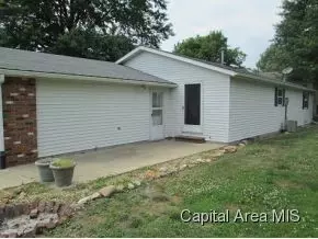 1 Centennial Dr, Franklin, IL 62638 photo 2