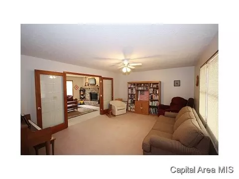 1804 Strawberry Ln, Springfield, IL 62711 photo 5