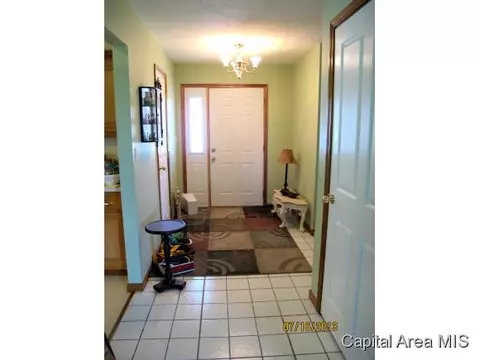6174 Workman Rd, New Berlin, IL 62670 photo 6