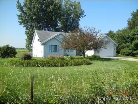 6174 Workman Rd, New Berlin, IL 62670 photo 3