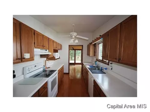 4305 Pickfair, Springfield, IL 62703 photo 6