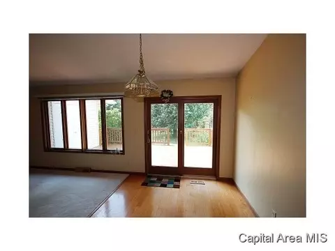 4305 Pickfair, Springfield, IL 62703 photo 3