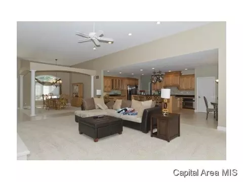 6200 Abercromby Rdg, Springfield, IL 62711 photo 13