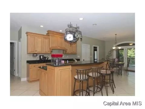 6200 Abercromby Rdg, Springfield, IL 62711 photo 6