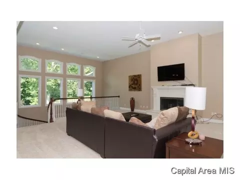 6200 Abercromby Rdg, Springfield, IL 62711 photo 12