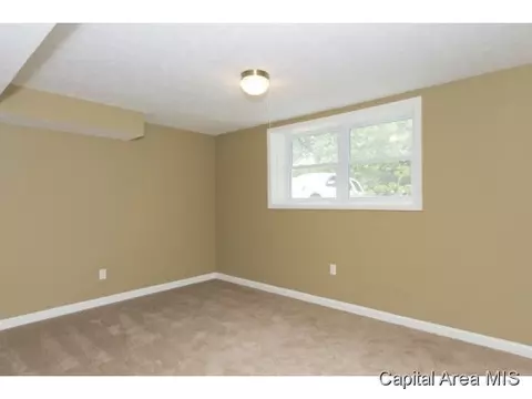 1915 N Albany, Springfield, IL 62702 photo 14