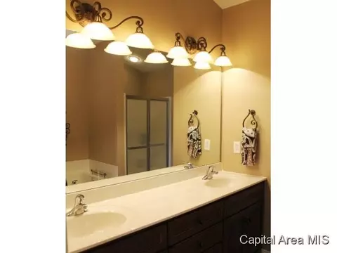 2116 Harbor Lndg, Springfield, IL 62712 photo 11