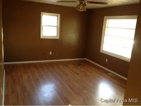 1318 Johnson Ln, Springfield, IL 62702 photo 6