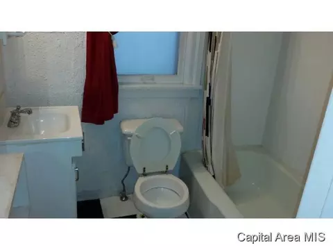 822 S Macarthur, Springfield, IL 62704 photo 9