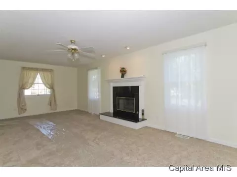 2100 Checkerberry Ln, Springfield, IL 62711 photo 15