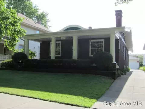2017 S 4th St, Springfield, IL 62704 photo 1
