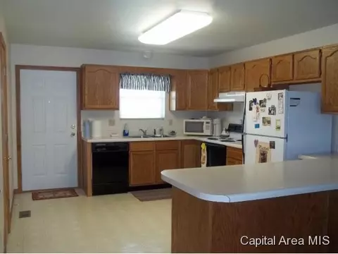 155 Genoa, Springfield, IL 62703 photo 4