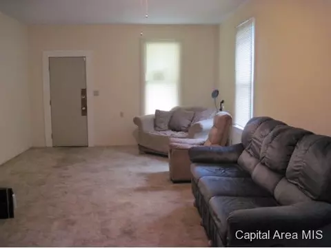 100 Scarritt, Springfield, IL 62704 photo 7
