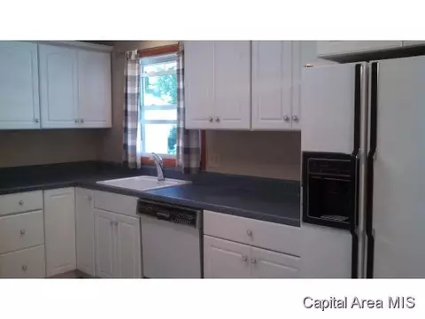 1805 Albert, Springfield, IL 62702 photo 4